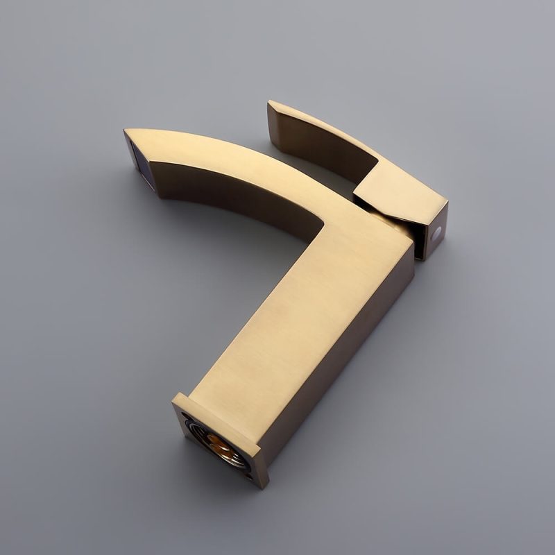Single Hole Deck Mounted Bathroom Sink Faucet Gold Brushed Brass