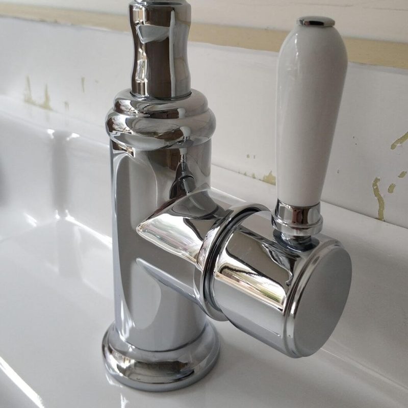 Casual Brass Vessel Sink Faucets with Handle, Standard ( 3"-8") & High Arc, Tall/ Vessel ( over 11" ), Partial Assembly, Silver